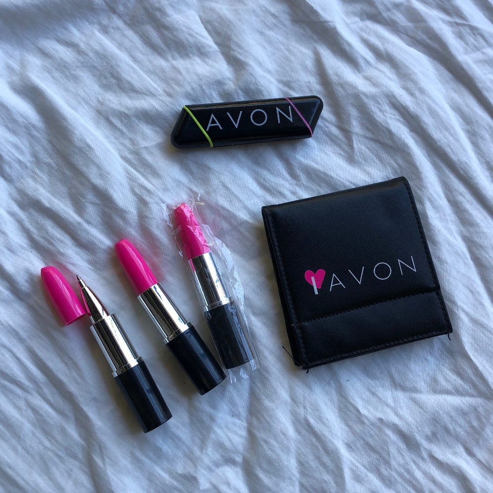 Avon Lipstick Pen Highlighter Mirror Stocking